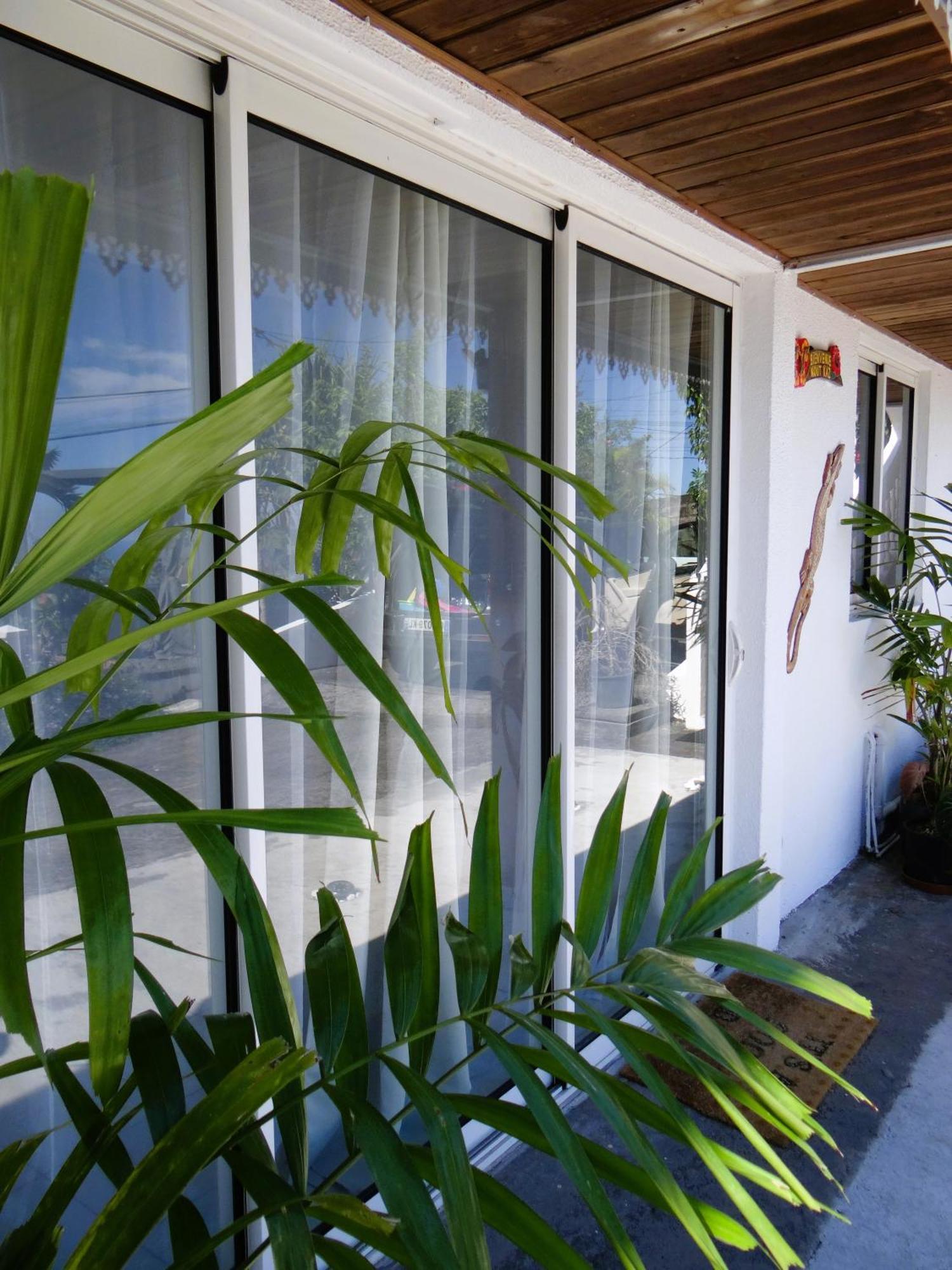 Le Cocon De Madana Apartment Saint-Joseph Ngoại thất bức ảnh