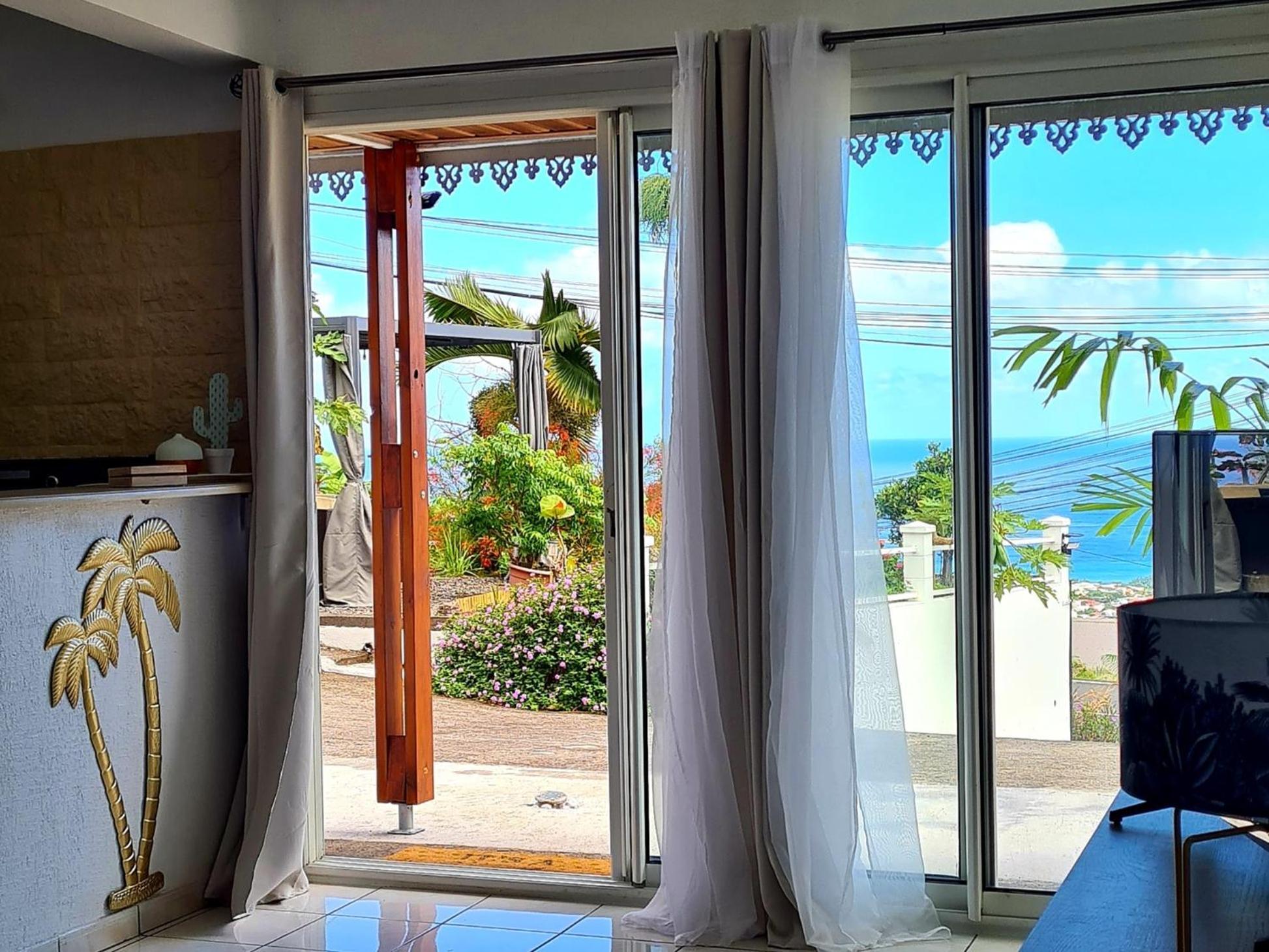 Le Cocon De Madana Apartment Saint-Joseph Ngoại thất bức ảnh