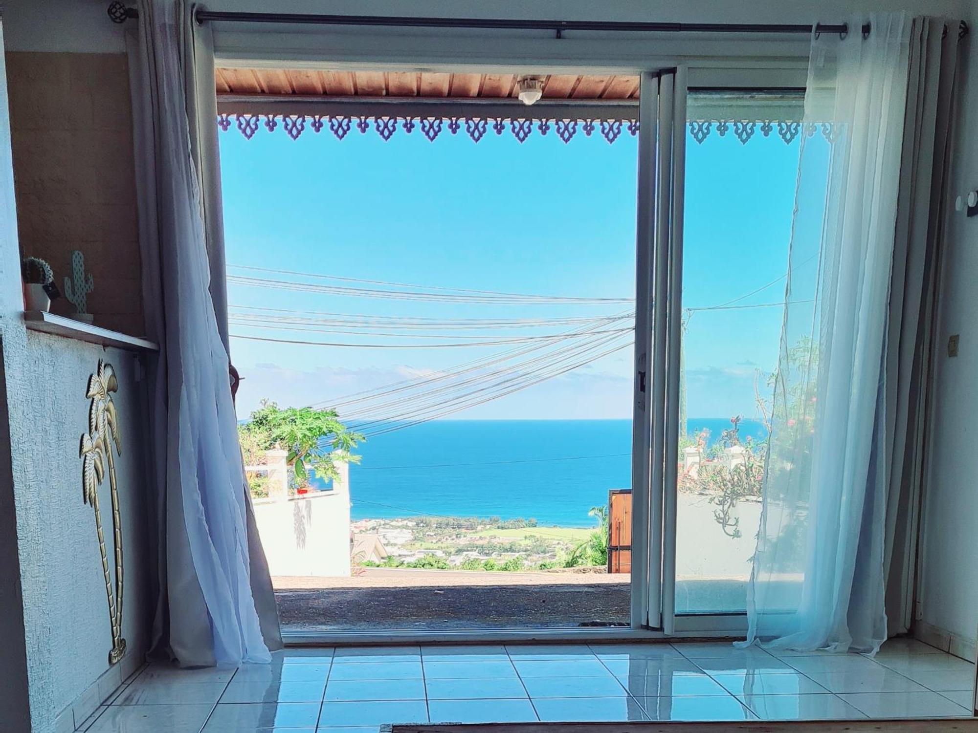 Le Cocon De Madana Apartment Saint-Joseph Ngoại thất bức ảnh